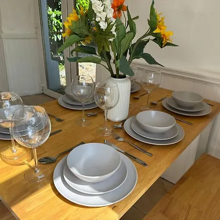 7 Person With Hot Tub Blackwater