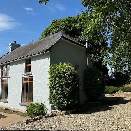 7 Person With Hot Tub * Blackwater