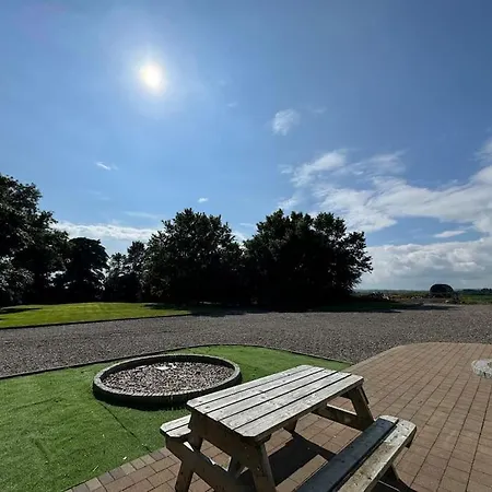 Casa vacanze 7 Person With Hot Tub