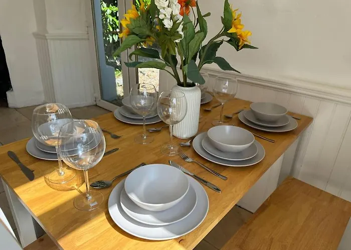 7 Person With Hot Tub Blackwater