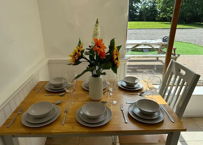 7 Person With Hot Tub Nyaraló Blackwater